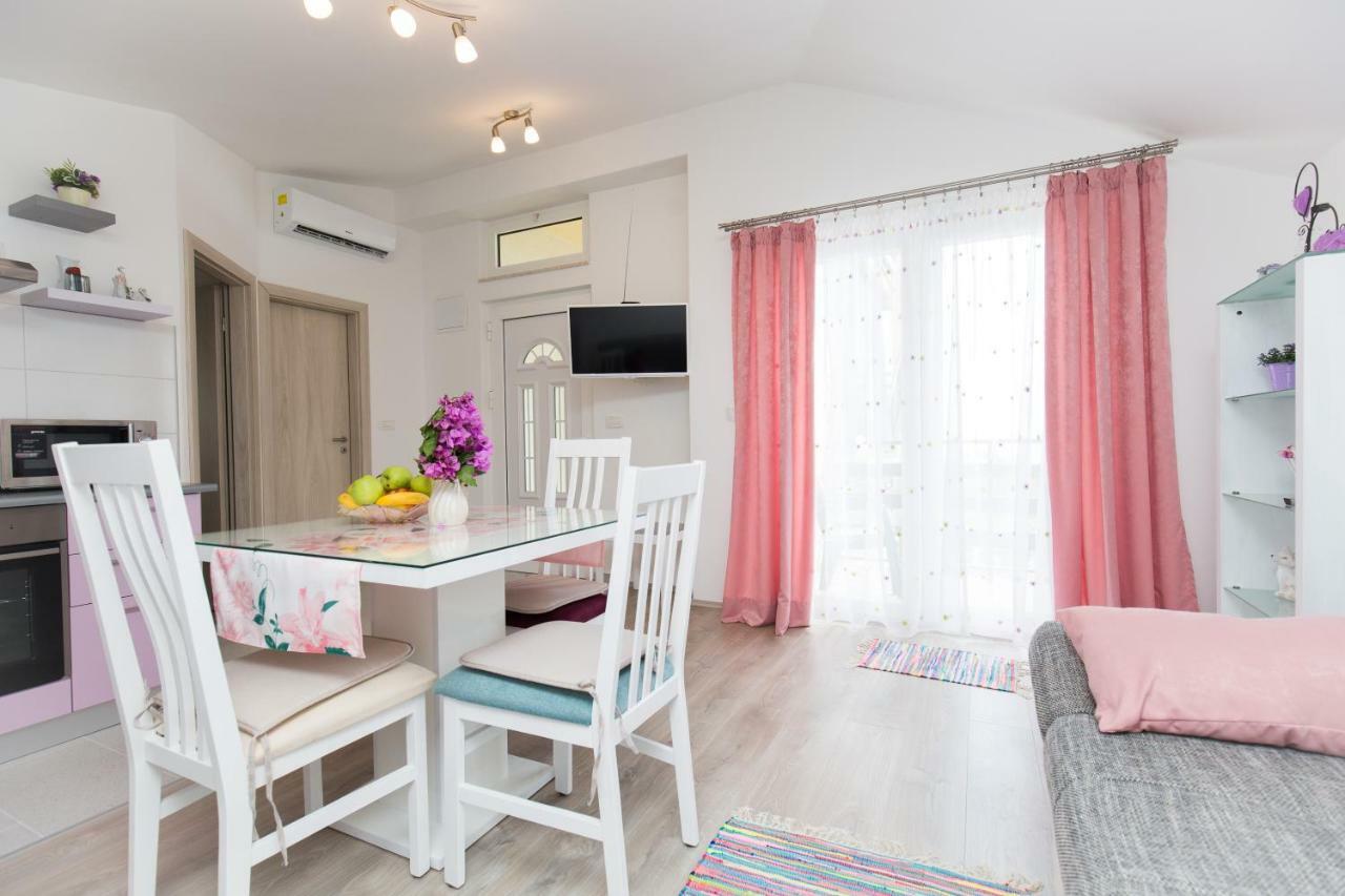 Apartment Paula Podstrana Exterior photo